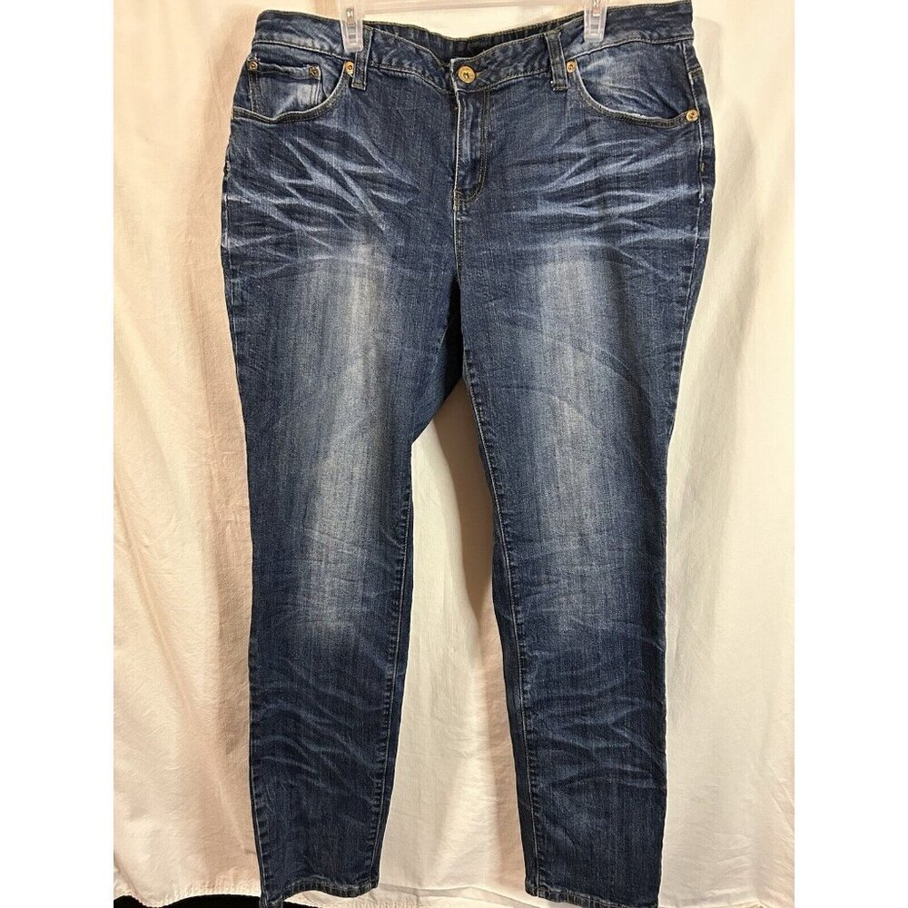 ZCO Premium Women's Jeans Size 20 Distressed Whiskering Fading  5 Pocket EUC